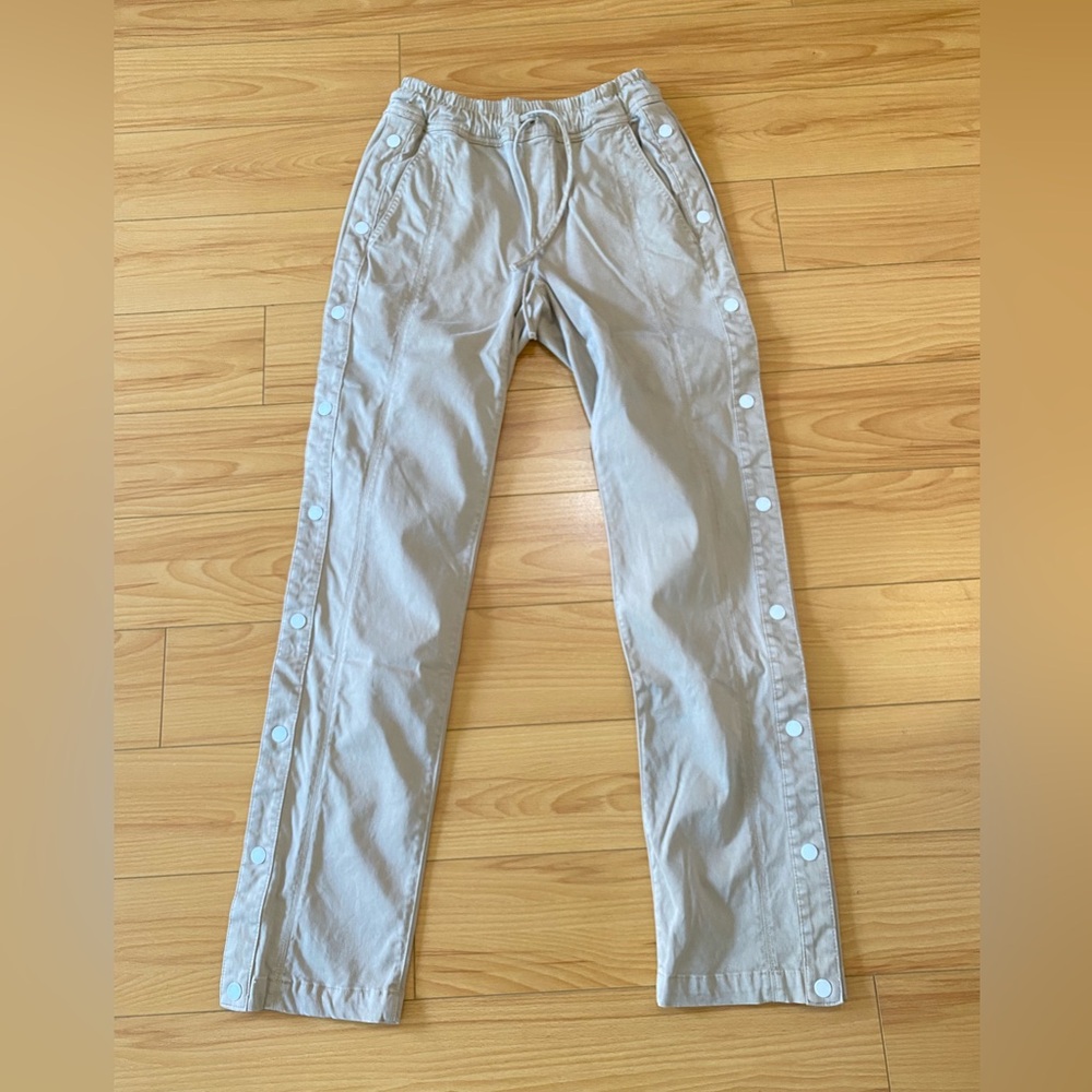 Cotten Citizen The London Snap Pant, color Oatmeal, size S